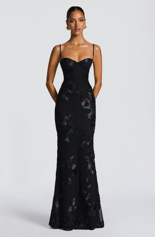 Nefertiti Maxi Dress - Black - Napalia